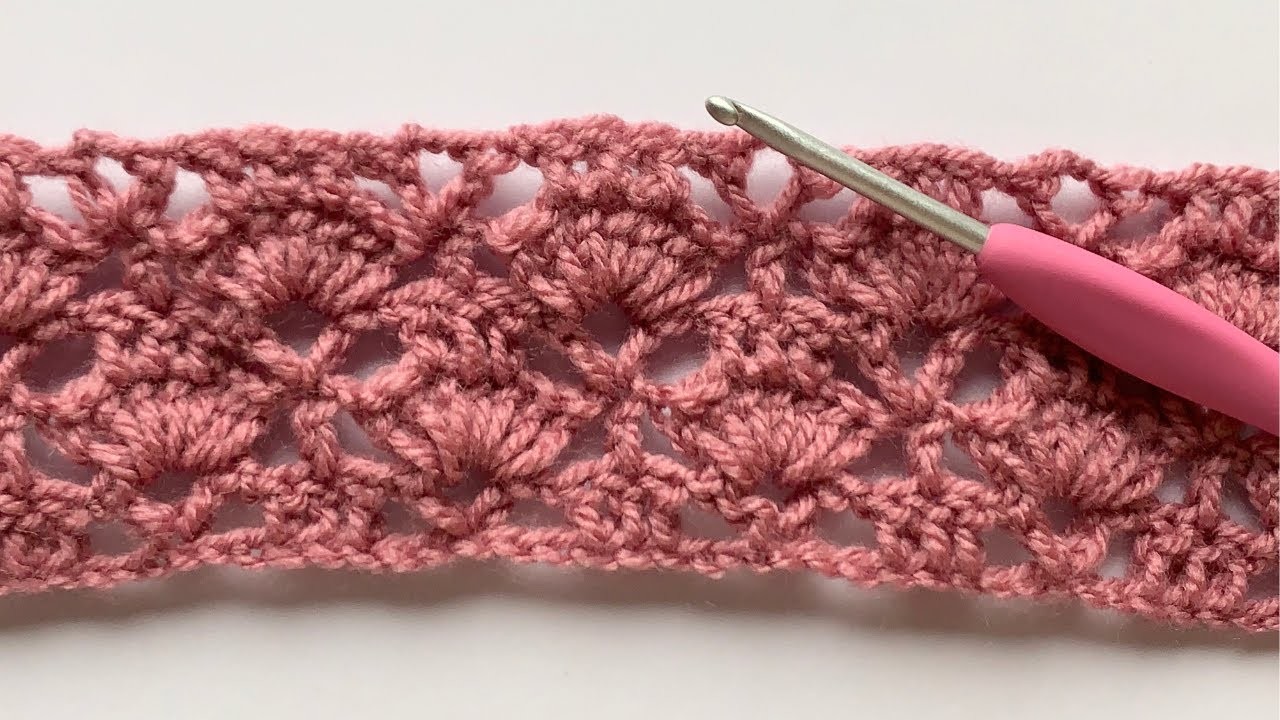 One of a kind! Gorgeous rose petal crochet stitch tutorial. Very easy.
