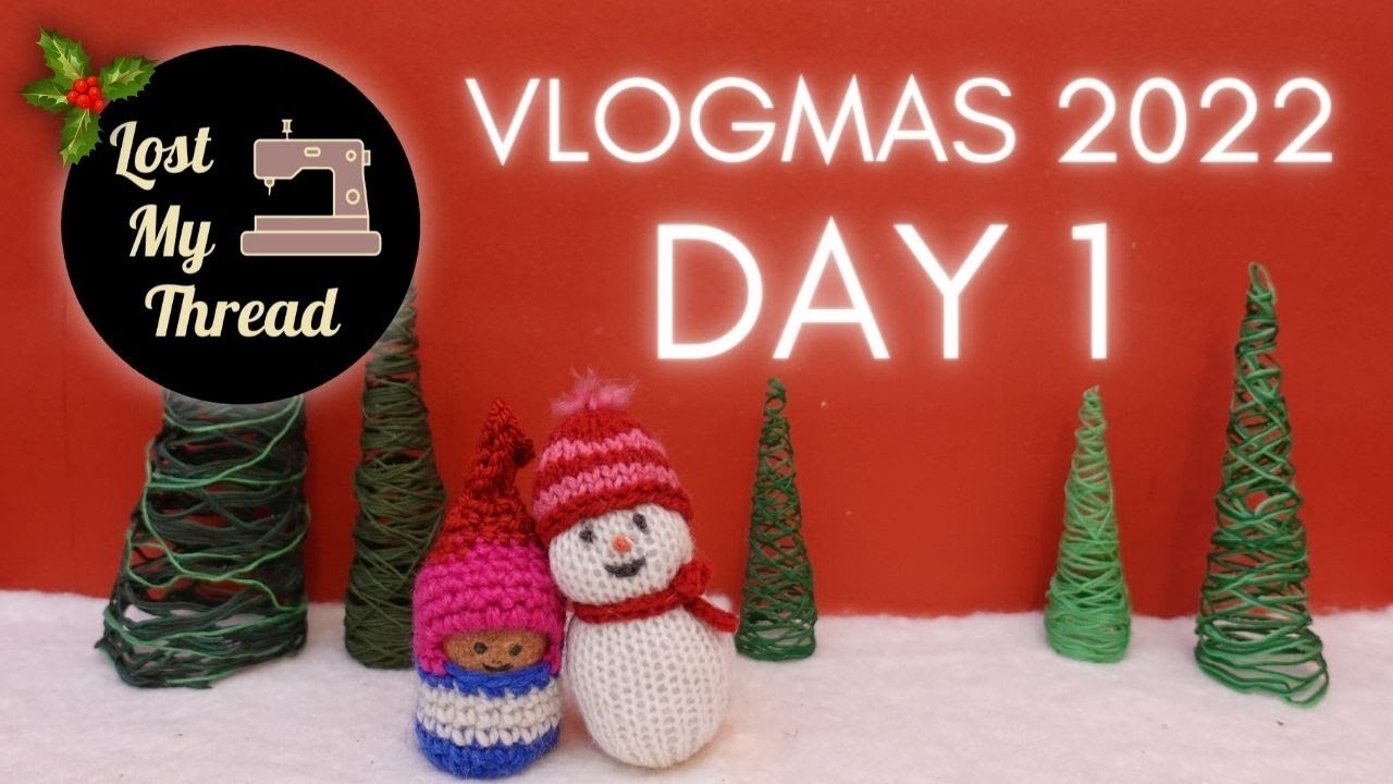 Vlogmas 2022 | Day 1 | Decorating for Christmas