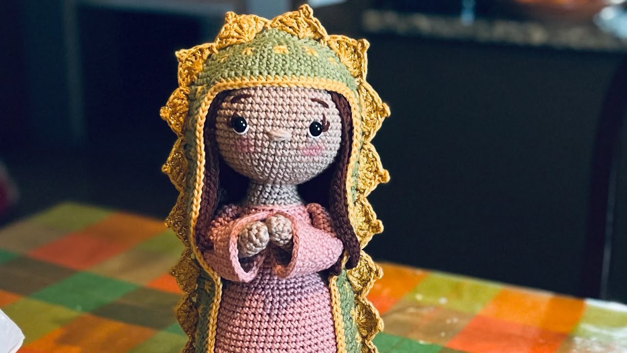 Crochet # 38 video 2 de la virgencita (cabeza y bordado de su cara)