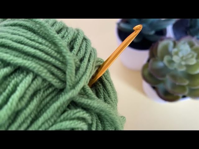 WOW! I can't believe this crochet pattern is so beautiful and easy! very easy crochet