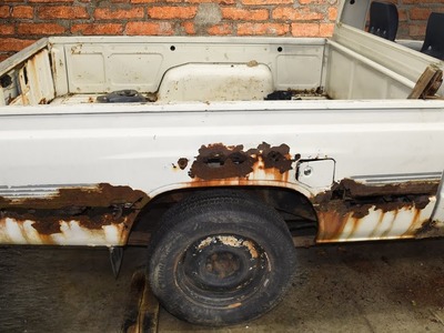 Cause and Prevention of Rusty Bed on Toyota Pickup Truck
