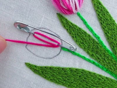New Hand Embroidery Beautiful Tulip Flower Embroidery Trick with Safety Pin Easy Tutorial