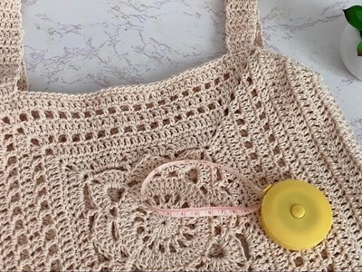 CROP TOP GRANNY SQUARED. Medidas #crochet