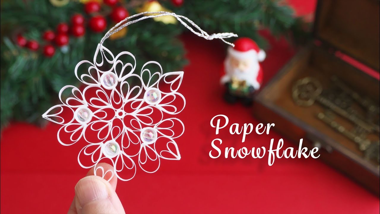 ビーズがキラリ★紙で作る雪の結晶オーナメントの作り方【クリスマス】 - DIY How to Make Paper Snowflake - Christmas Decor