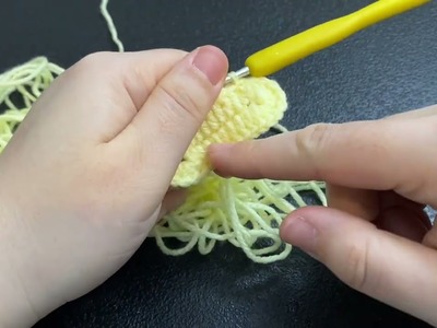 Tutorial a crochet zapatitos de bebé en punto realce todas las tallas