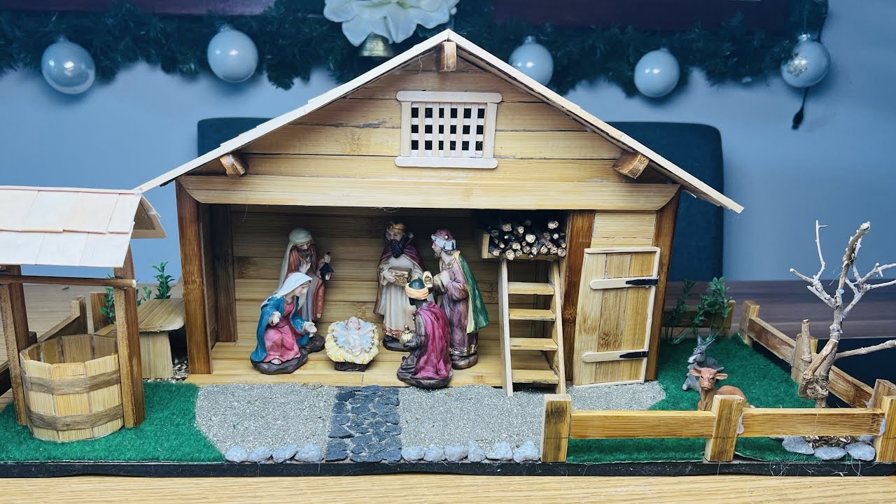 DIY CHRISTMAS CRIB using broken cutting board || Diy Nativity Scene
