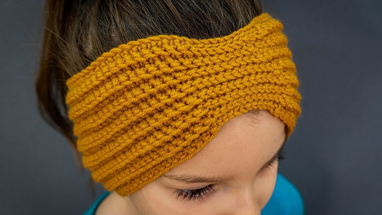 Headband with a hook - simple and easy!