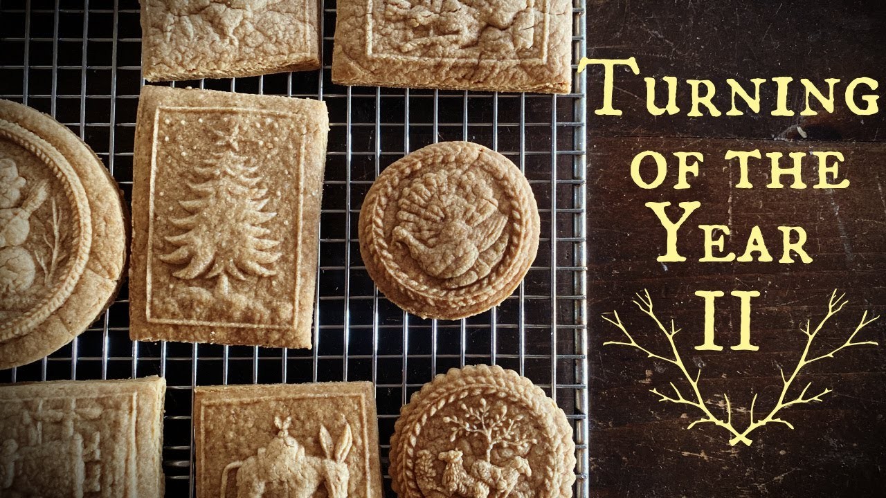 The Turning of the Year:II|knitting podcast|ornaments|cookies|Calling the Wild Back to Craft