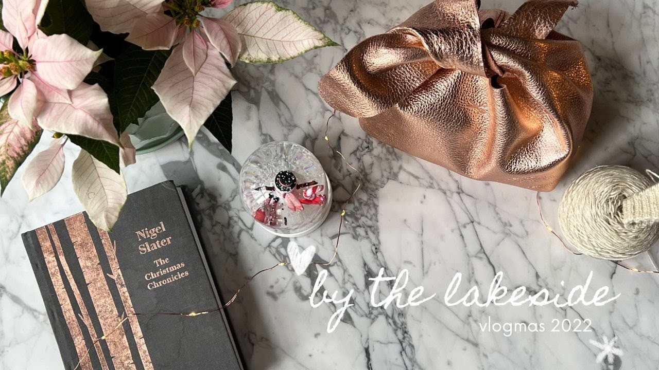 Vlogmas :: by the lakeside :: day 13 (a quiet one with my journals)