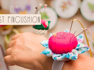 Make a wrist pincushion - Easy DIY | Sew with Luzkita