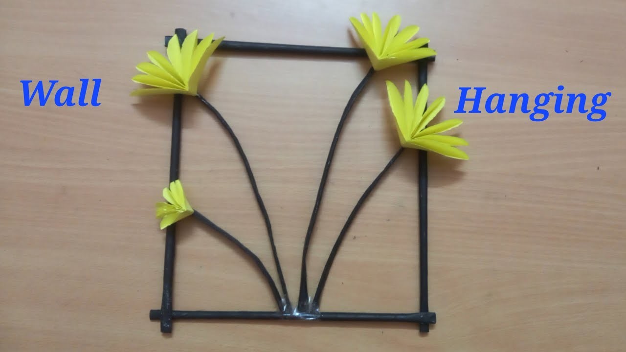 Wall Hanging. easy paper craft. flower wall hanging. easy wall hanging. paper craft for kids