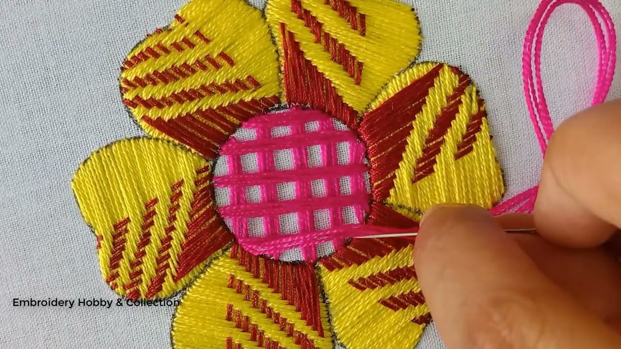 Fantastic flower hand embroidery tutorial.Needle pount.Bordado fentacia #handembroidery #sewinghacks