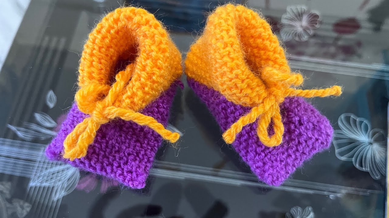 SABSE ASAAN Baby shoe nd sock knitting and sewing design || Baby sock craft design