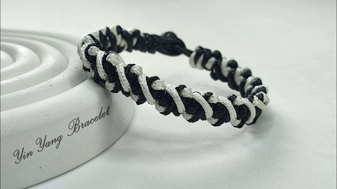 How to Make Yin Yang Bracelet | Black and White Bracelet | Macrame Bracelet Tutorial