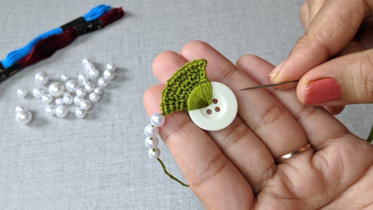 New Amazing Hand Embroidery Flower design idea, 3d Easy Hand Embroidery Button Flower design trick