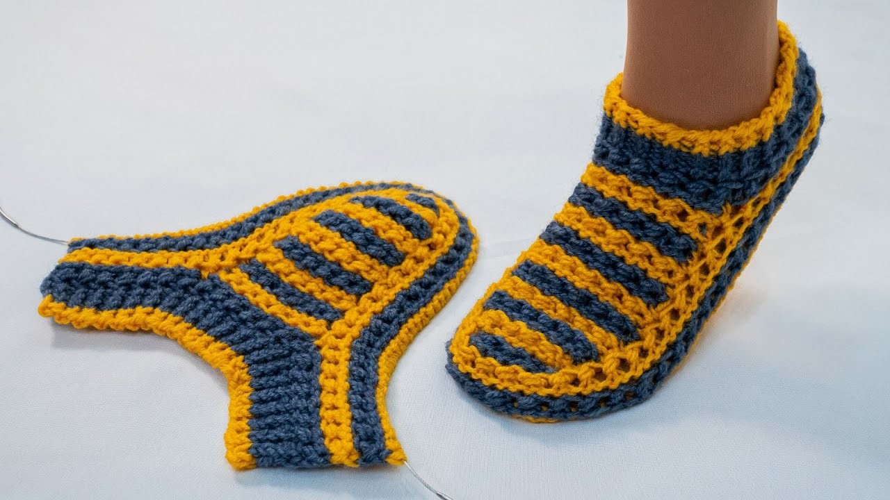 Knitted slippers are so easy and simple - even a beginner can handle it!
