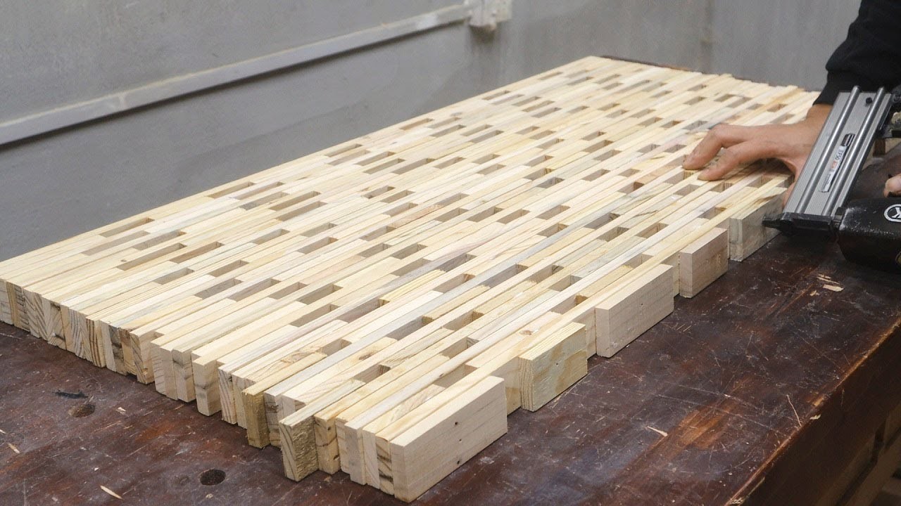 Novelty Recycling Ideas From Wooden Pallets Can't Be Ignored. Best DIY Garden Coffee Table Project