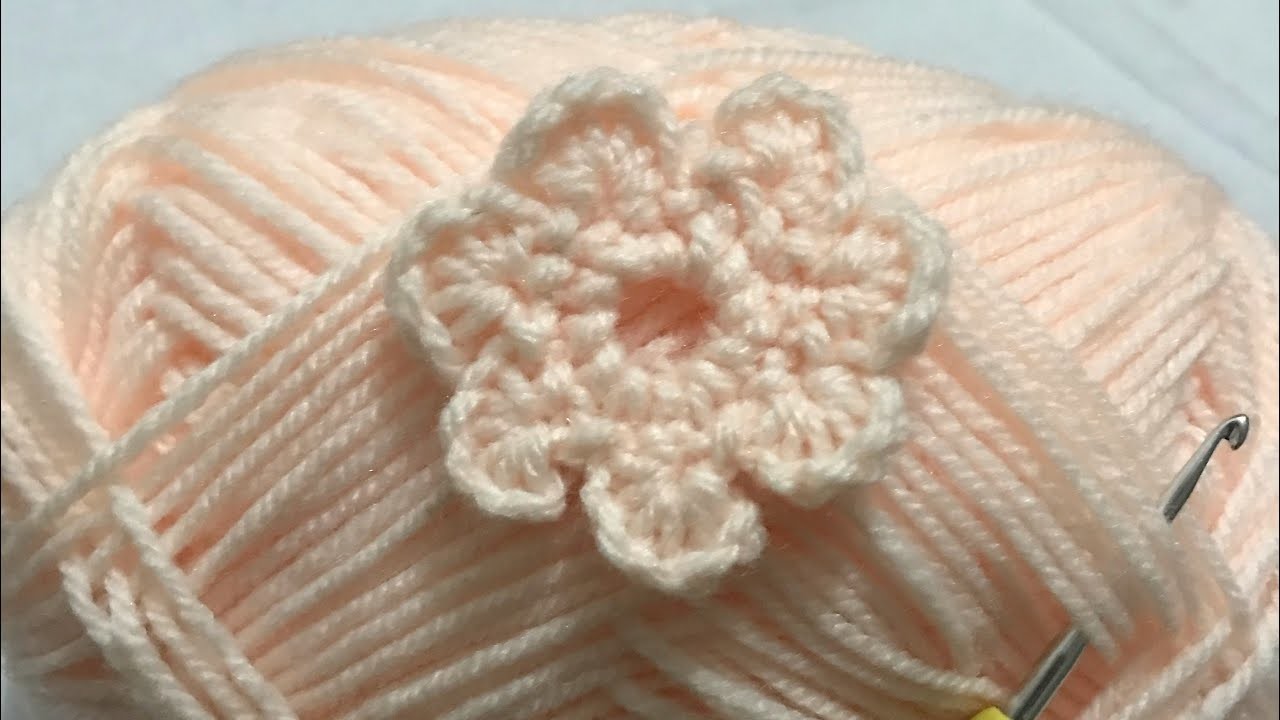Crochet Art. simple crochet for beginners. 3d floral model