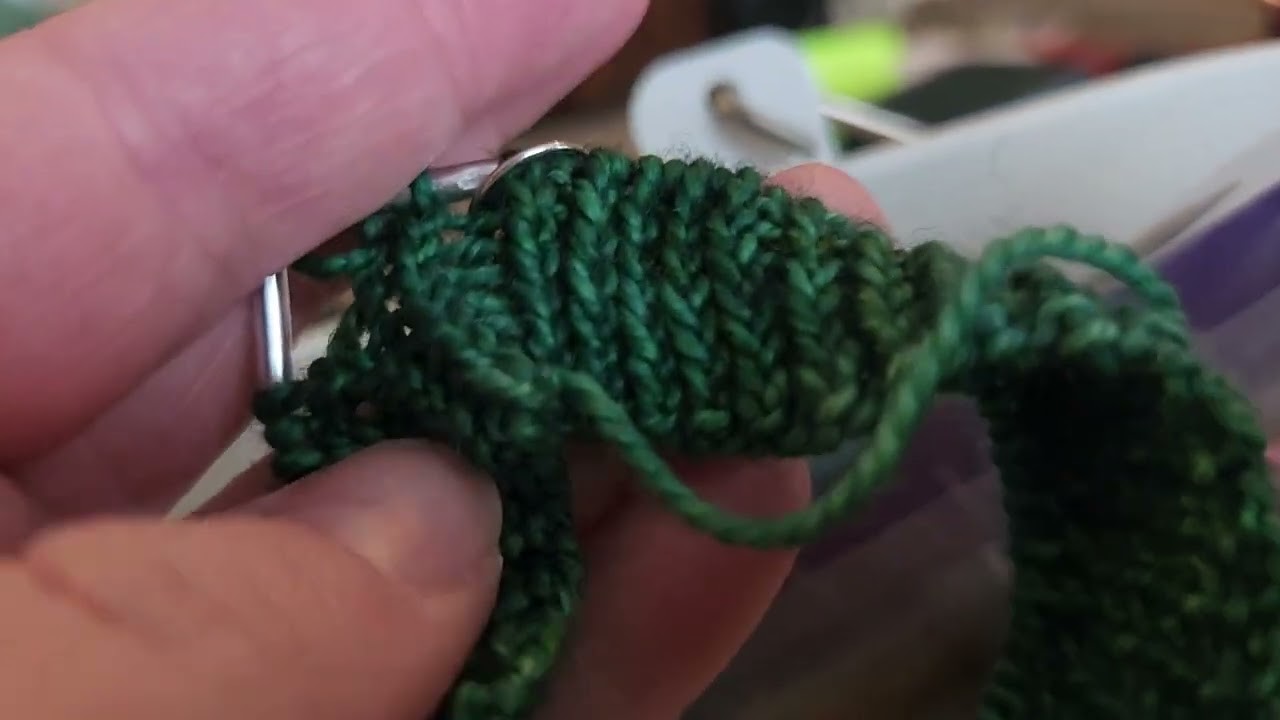 Flossmas Dec 16 New Knitting Project