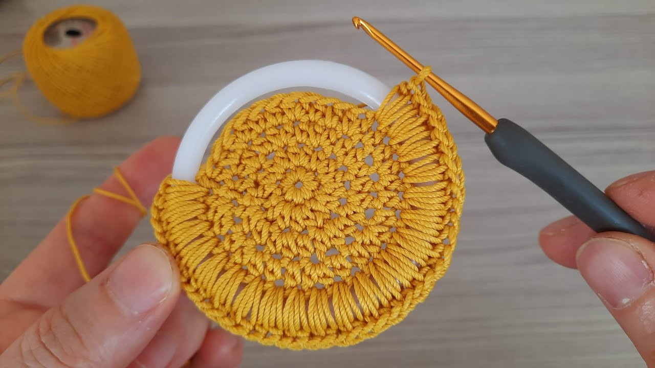 INCREDIBLE CROCHET IDEA???? How to knit the crochet basket from super easy plastic ring?