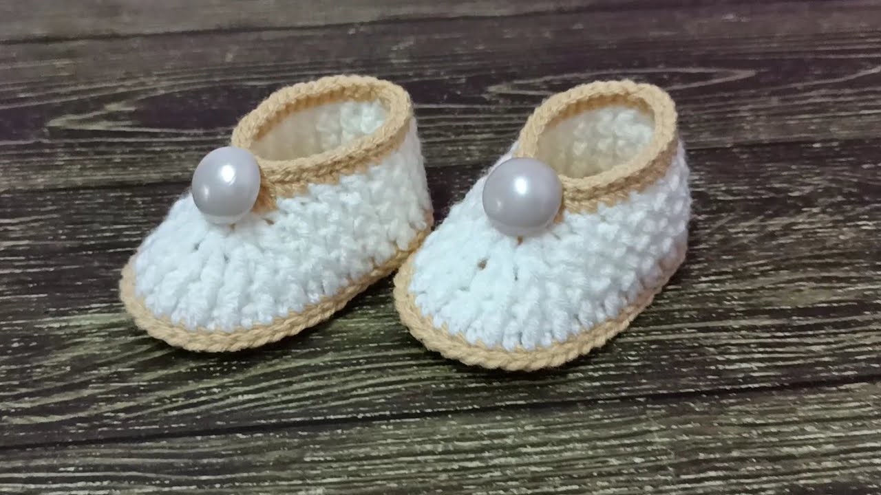 How to crochet baby booties.cara mengait kasut baby.for beginners (tutorial)