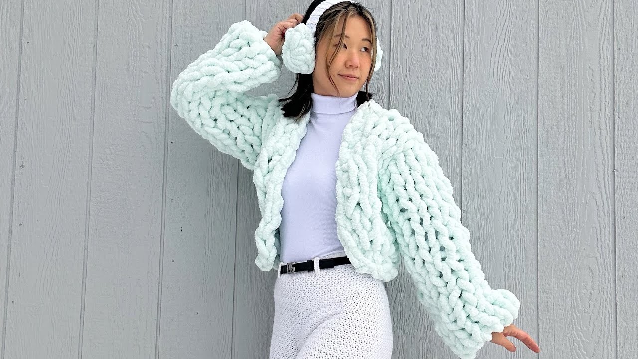 Snowball Cardigan: Vlog\\Tutorial (Part 1): Finger Knit and Crochet with Me!