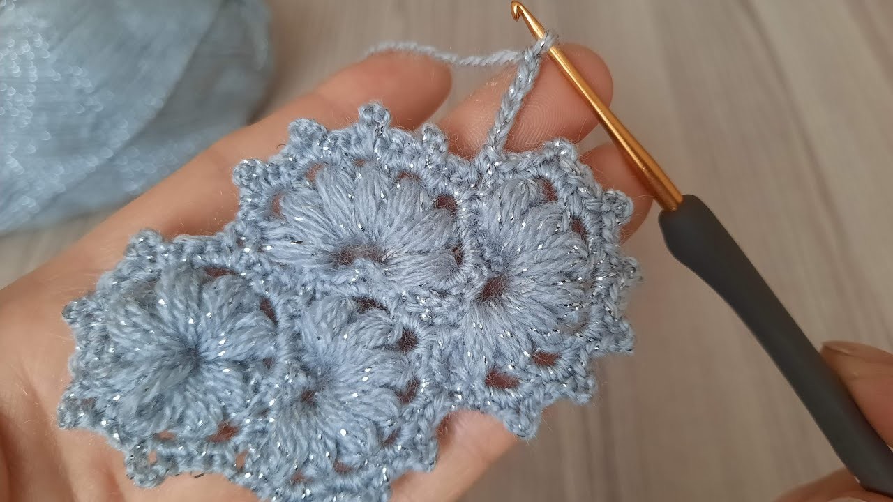 Wow! How to crochet with eye-catching glitter yarn ✔ Super easy Very useful crochet like share