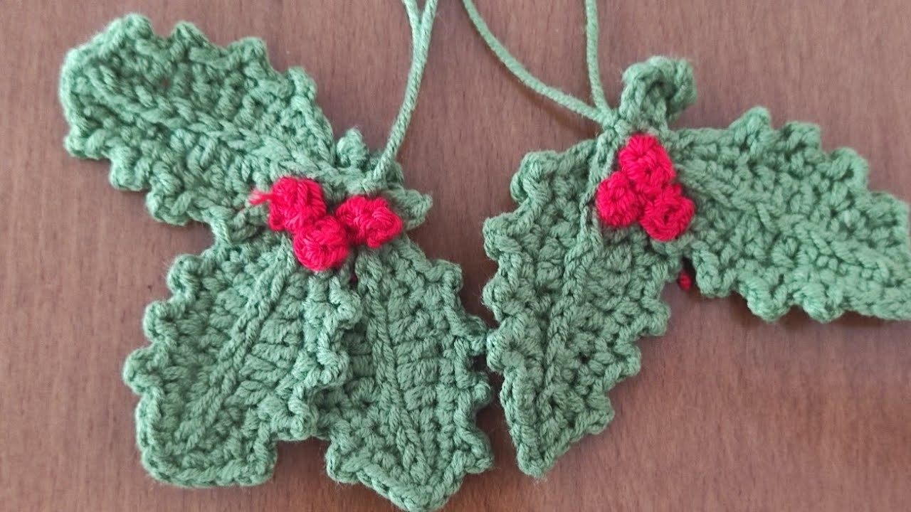 Crochet Mistletoe Pattern- Christmas Ornament- Christmas Special