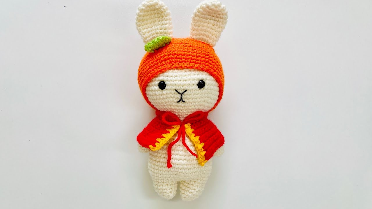 Crochet Rebecca Rabbit part 2 (little sewing)