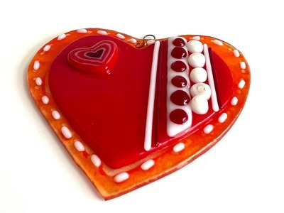 Fused Glass Valentine's Day Heart #fusedglass #valentinesday #heart