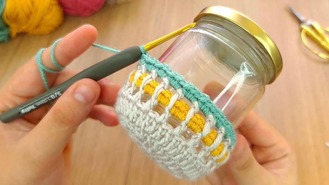 SUPER IDEA! ????Look what I did with the JAR I found on the trash! You Will love cute gifts????- CROCHET