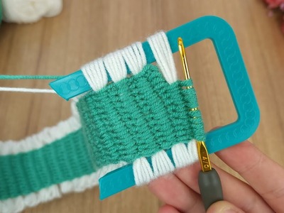 Wow! SUPER IDEA!????Look what I did with Wet Wipe Cover I found in the trash !CROCHET hairband TUTORIAL