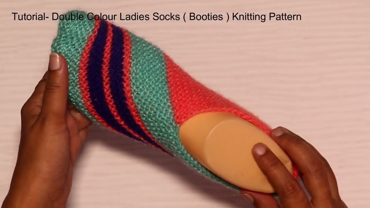Ladies booties knitting design | knitting Ladies jutti ( Socks ) design very easy way.
