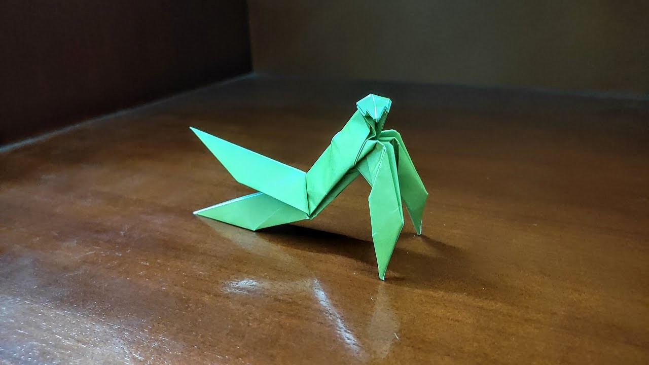 How To Make An Origami Mantis Easy