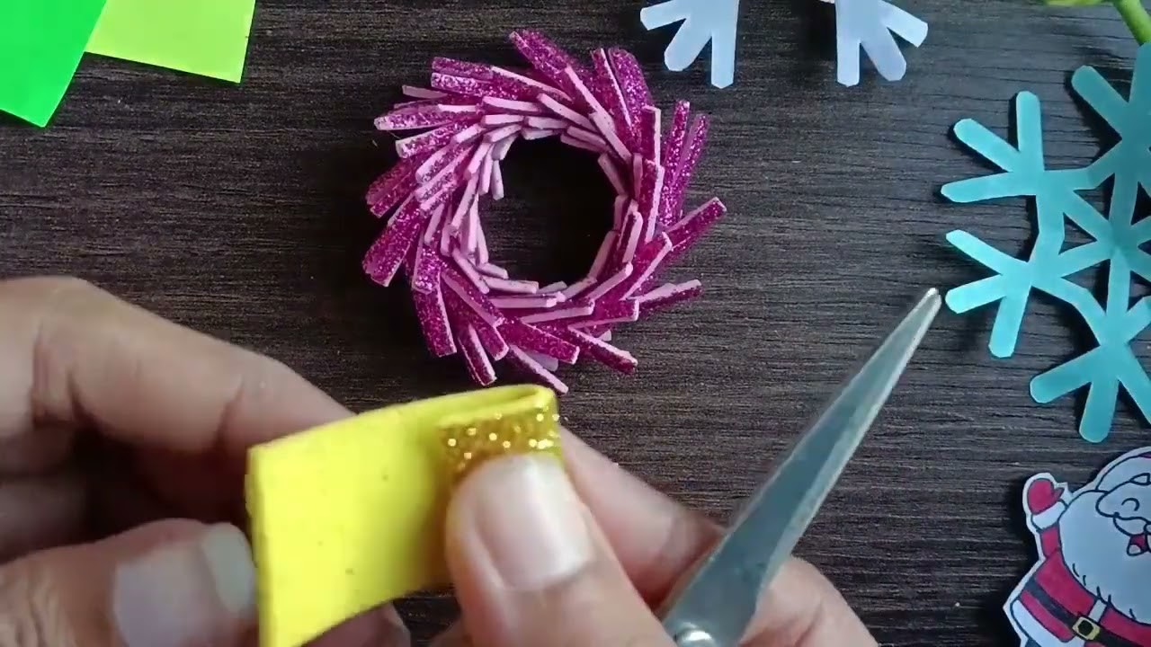 How to make Christmas ornament ✨.diy Christmas decor. handmade.christmas vibe ❄️@CrafterAditi