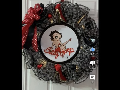 Betty Boop Wreath tutorial