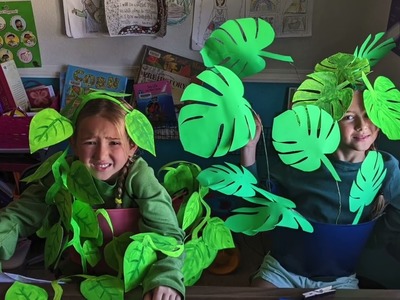 DIY HOUSE PLANT COSTUMES FOR HALLOWEEN.