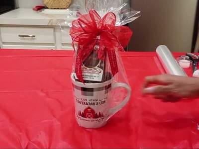 HOT CHOCOLATE BOMB MUG GIFT | CHRISTMAS GIFT IDEAS 2022