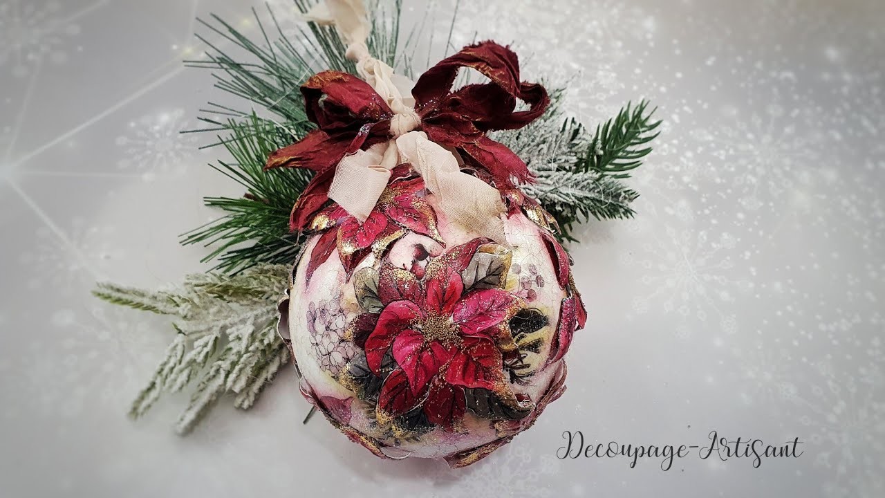 Decoupage ???? bauble with poinsettia (star of Bethlehem) #itdcollection  #decoupage ???? DIY tutorial. 