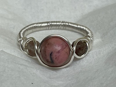 Quick and easy wire wrapped gemstone bead ring