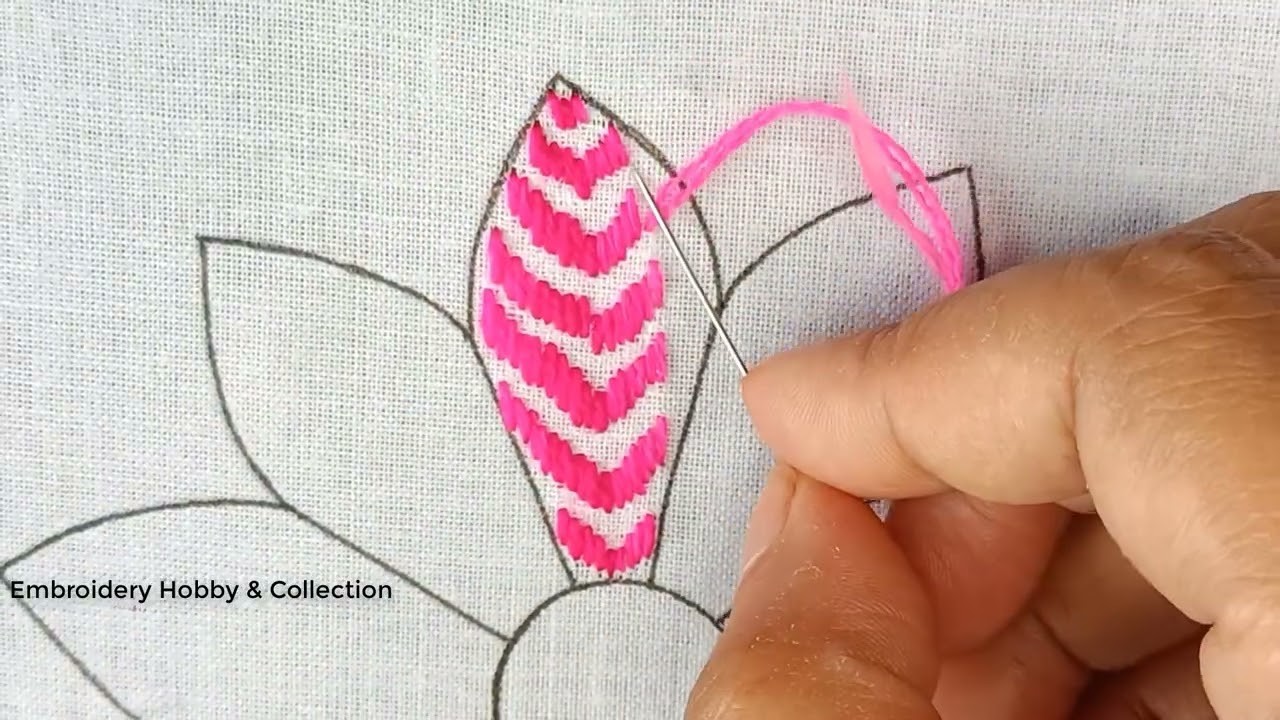 Fantastic flower hand embroidery tutorial.Needle pount.Bordado fentacia #handembroidery #sewinghacks