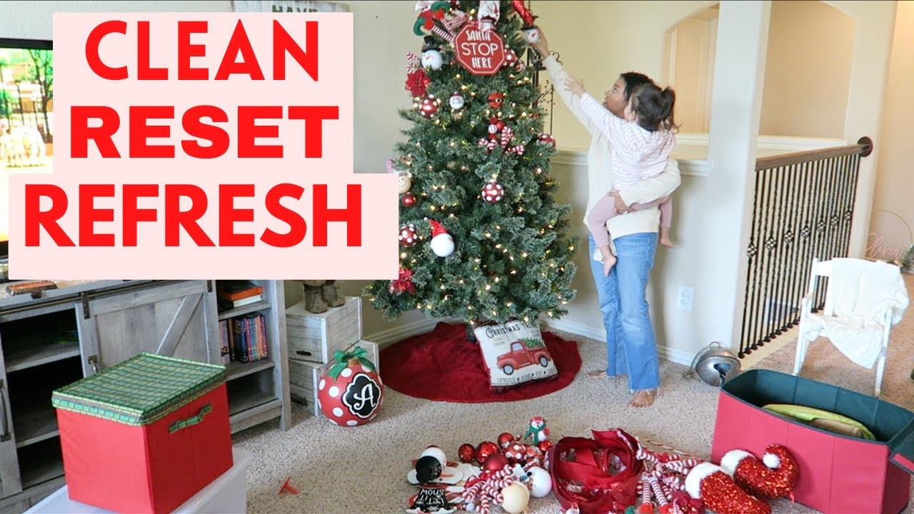 Undecorate with Me | Clean with Me! Motivation