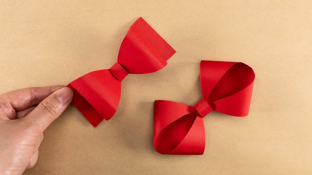 Paper Bow for Gift Wrapping - How to make a Paper Bow - Easy Bow Pattern