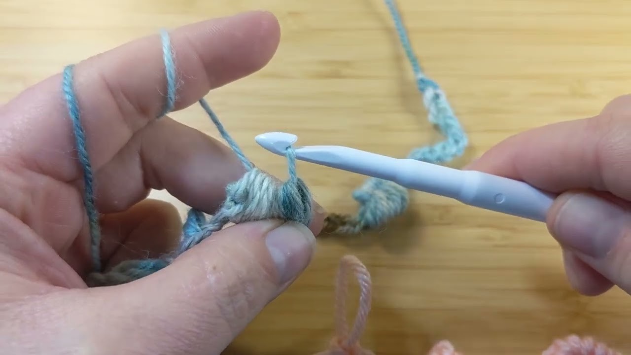 How to: Crochet Clones Inspired Knot - A VarieHook invention