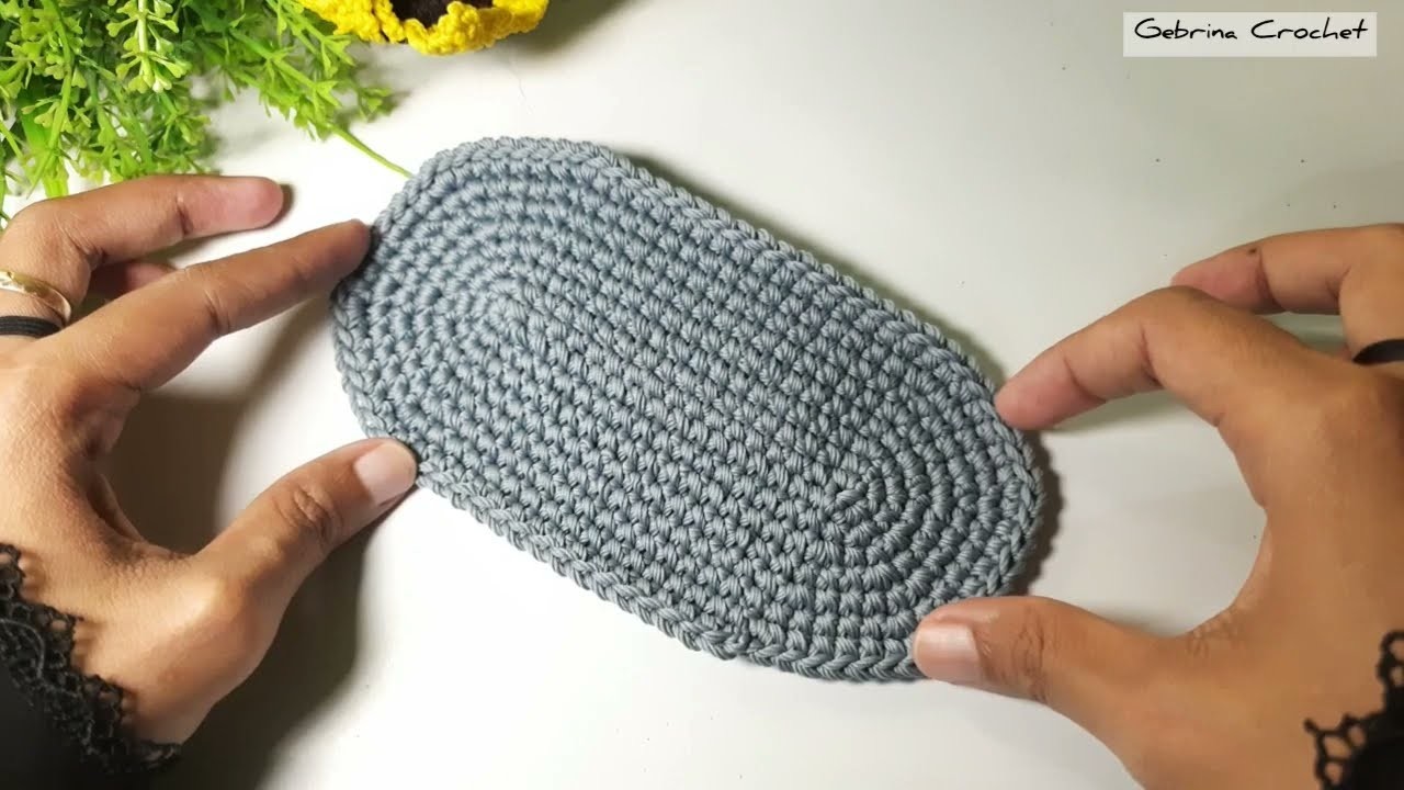 How Easy To Crochet an Oval Bag Base for Beginner - Tutorial Alas Tas Oval Termudah (Subtitle)