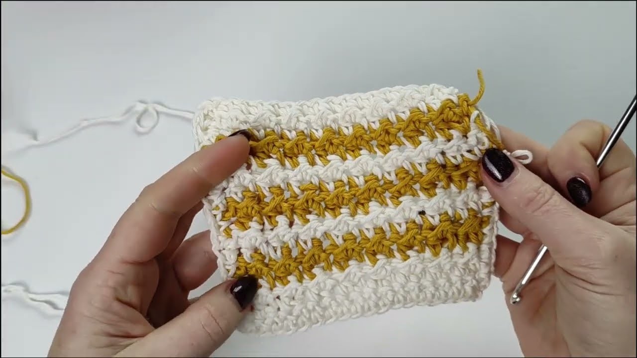 How to Make a Crocheted Dishcloth - Step by Step Tutorial. 