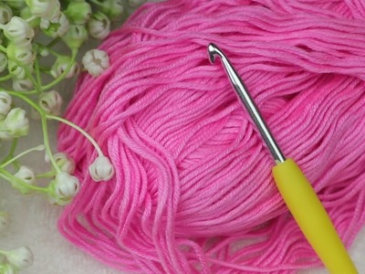 I've never seen this stitch before! Crochet pattern. You won't forget this easy crochet stitch!