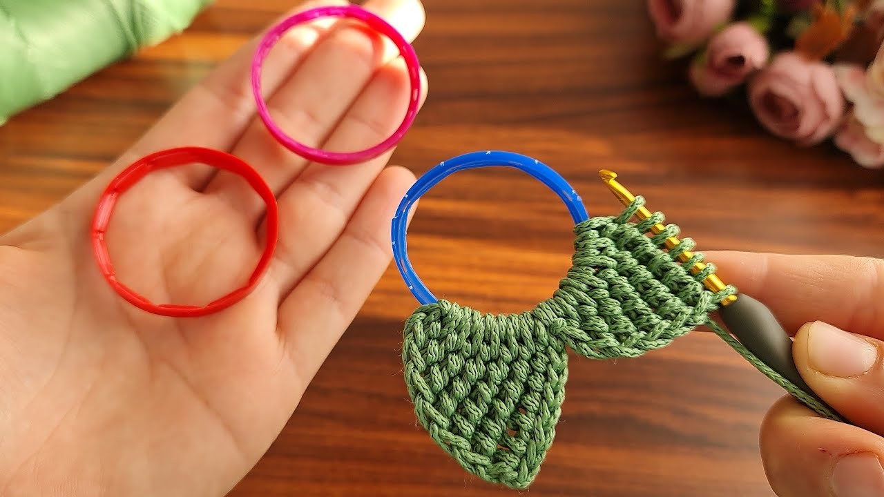 ‼️Super İdea‼️ very easy useful crochet ,gift knit with bottle cap ring,cute flowers .