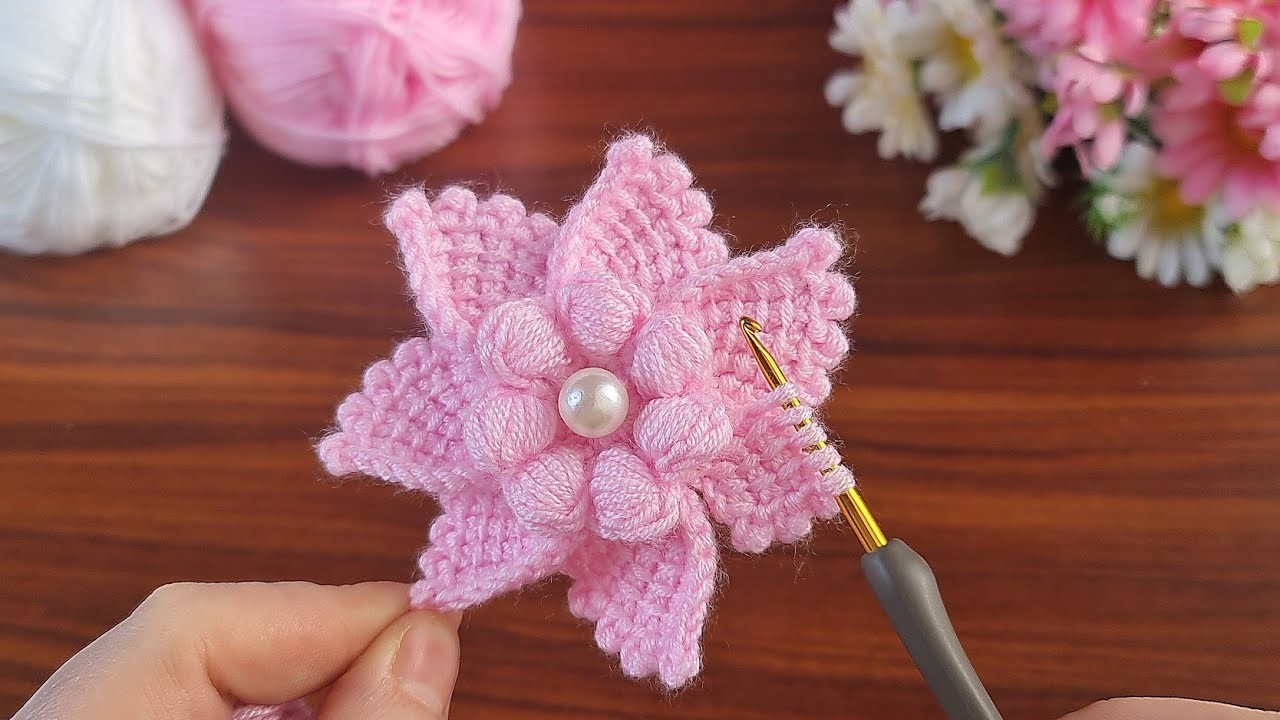 ????Woow!????Very easy very stylish wonderful knitted flower motif very sweet????Çok kolay şık çiçek motifi????