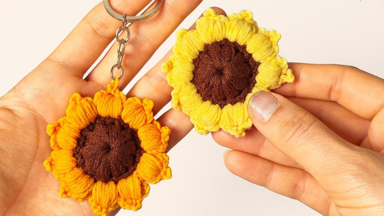 ???? WOW! Beautiful Crochet Flower (Gorgeous Crochet Keychain) ???? Step-by-Step Flower with Crochet
